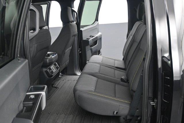 2025 Ford F-150 - $38,900