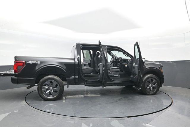 2025 Ford F-150 - $38,900