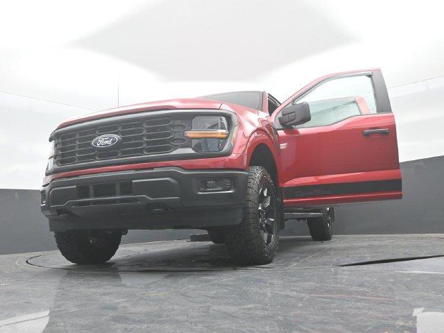 2025 Ford F-150 - $46,000