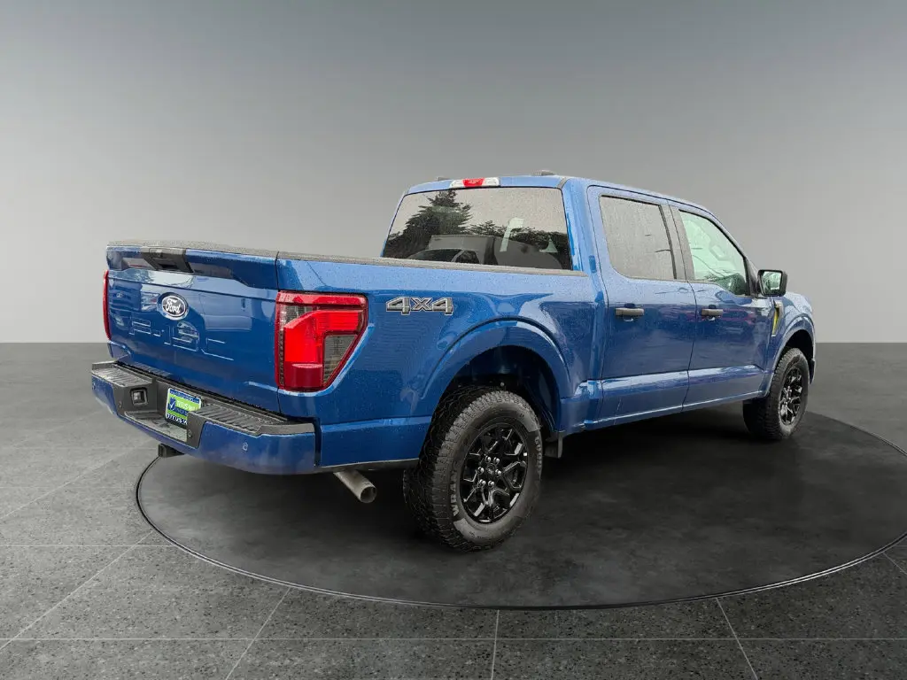 2025 Ford F-150 - $43,964