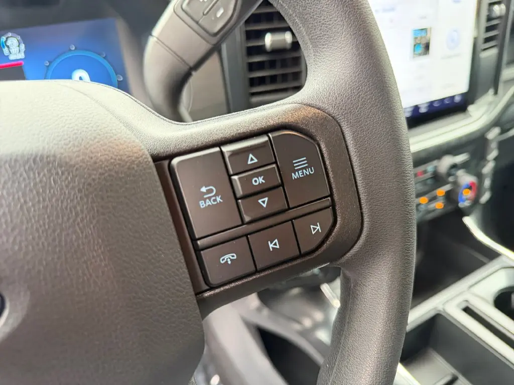 2025 Ford F-150 - $43,964
