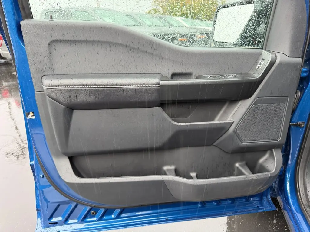 2025 Ford F-150 - $43,964