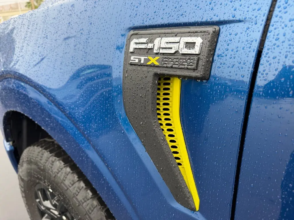2025 Ford F-150 - $43,964