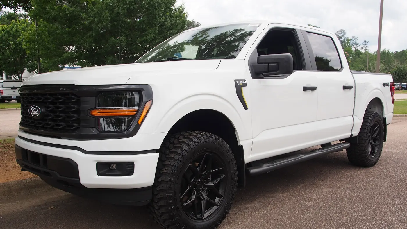 2025 Ford F-150 STX