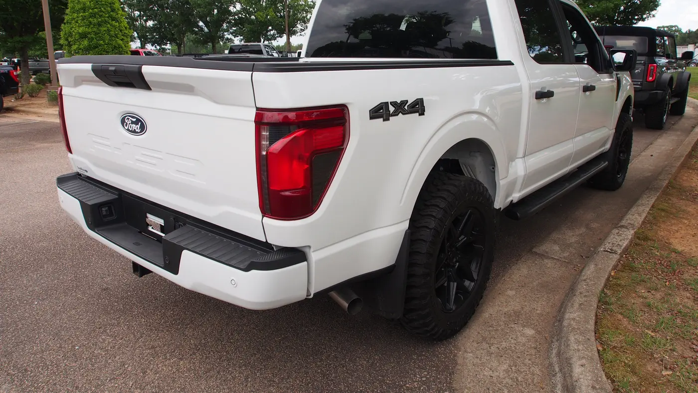 2025 Ford F-150 STX