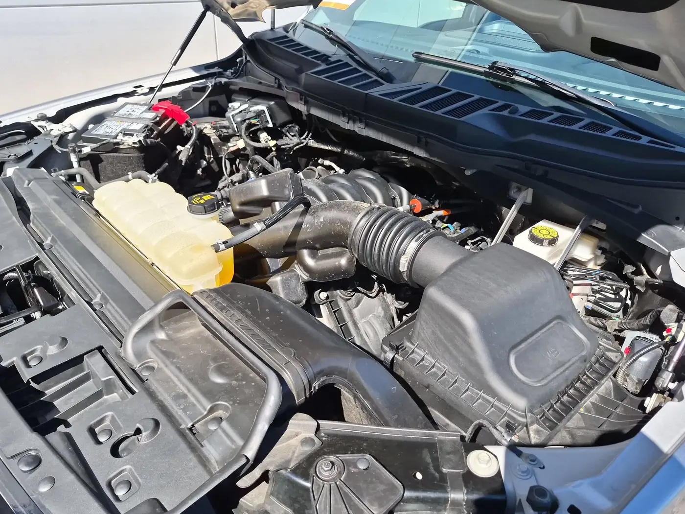 2025 Ford F-150 - $39,997