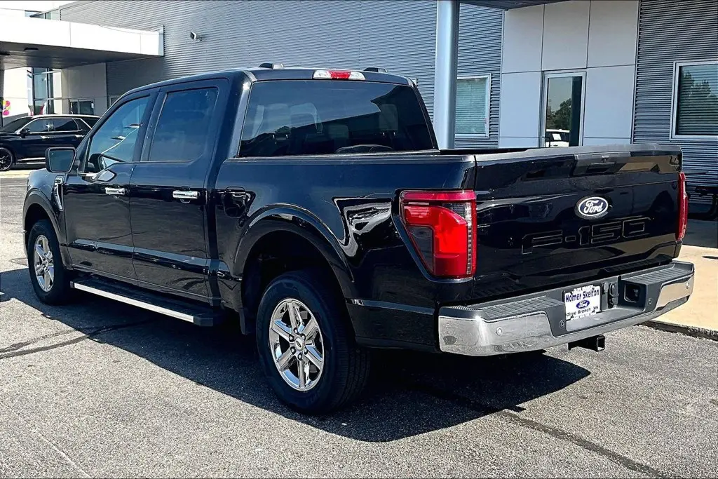 2025 Ford F-150 - $35,841