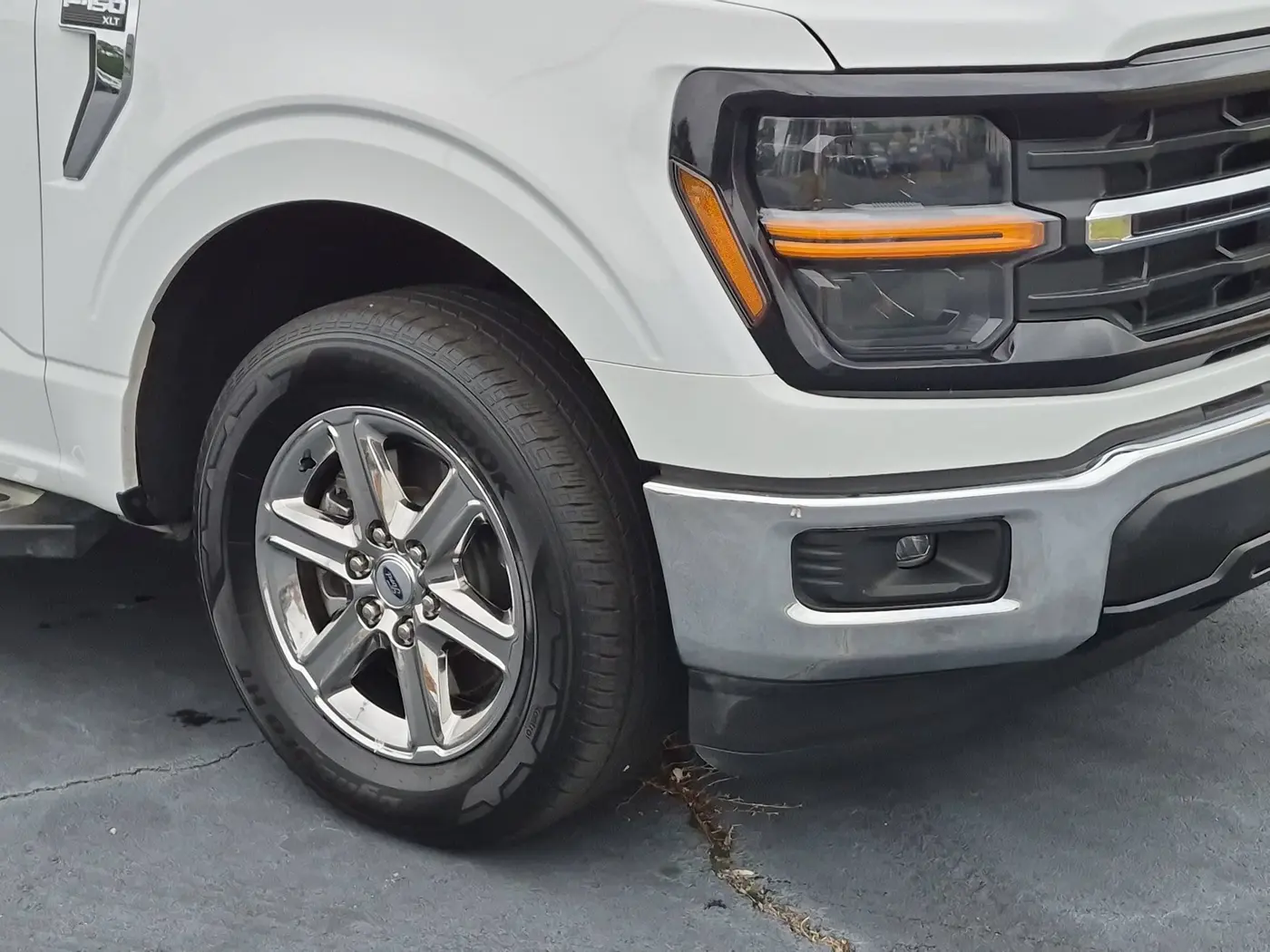 2025 Ford F-150 - $38,000