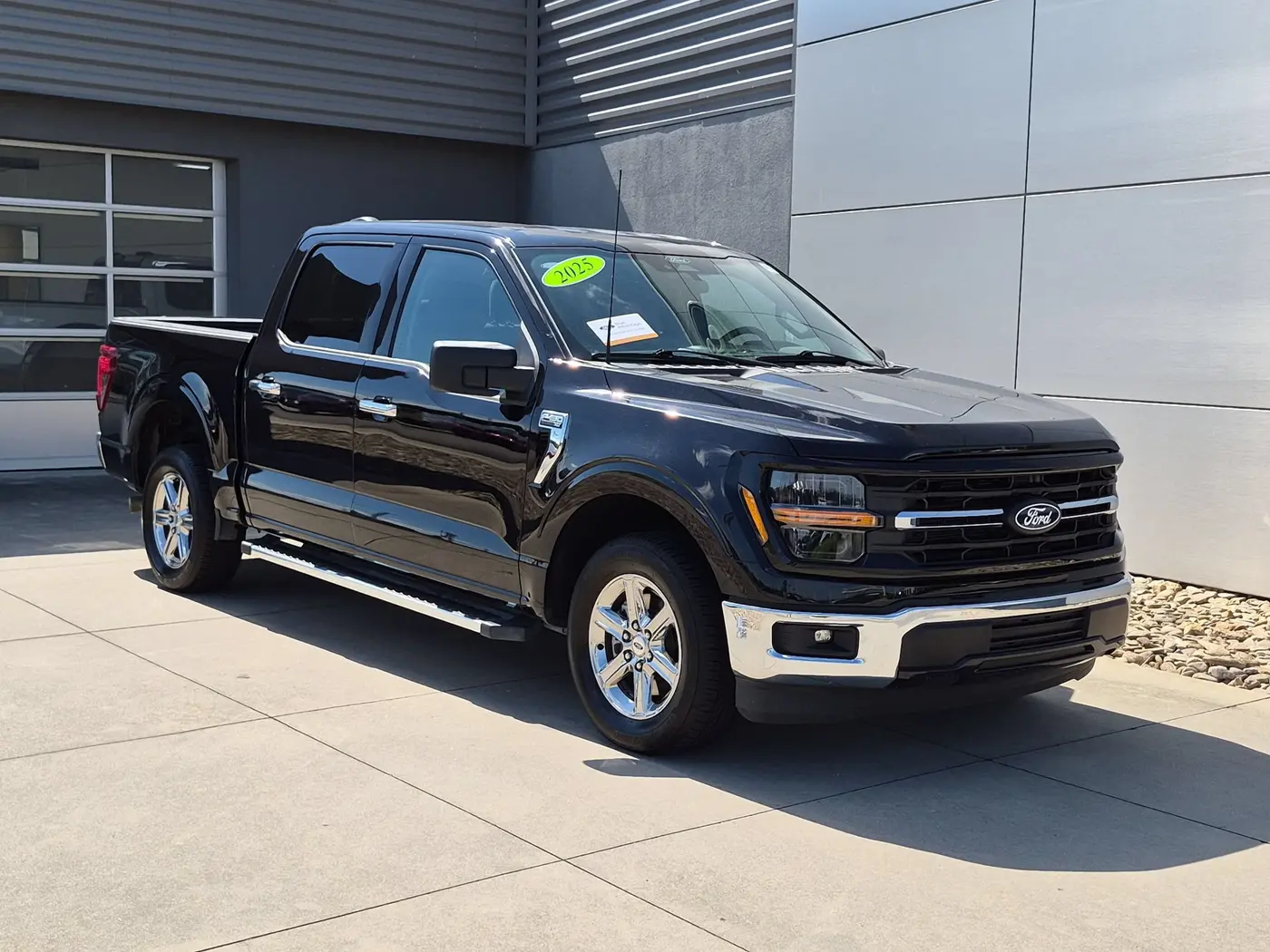 2025 Ford F-150 - $38,898