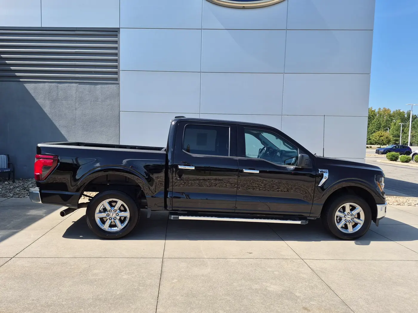 2025 Ford F-150 - $38,898