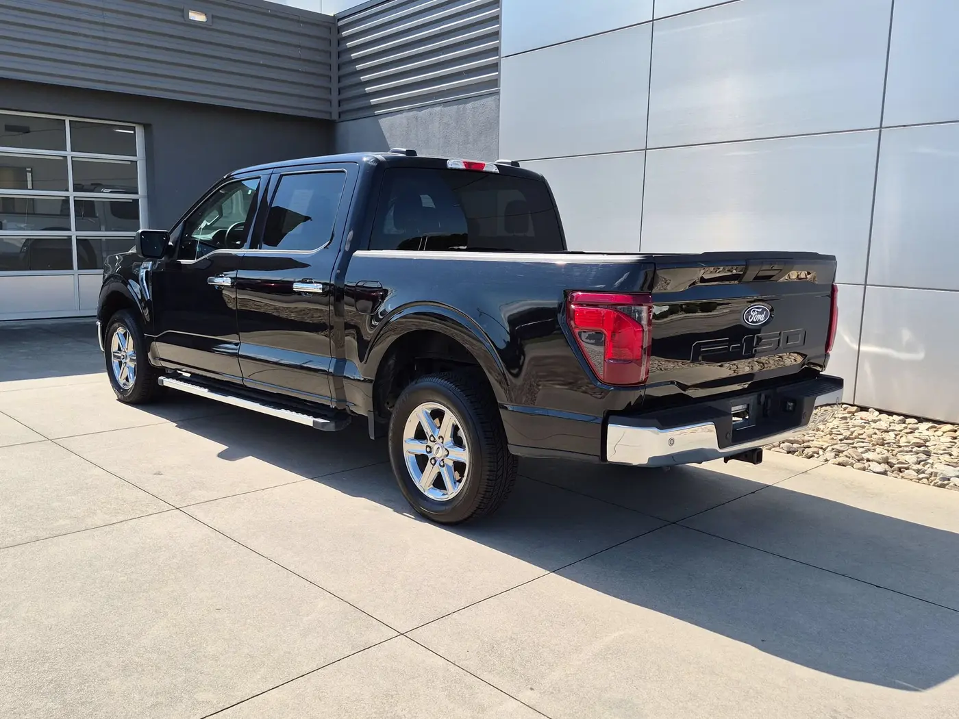 2025 Ford F-150 - $38,898