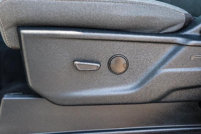 2025 Ford F-150 - $34,995