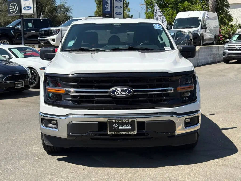 2025 Ford F-150 - $32,988
