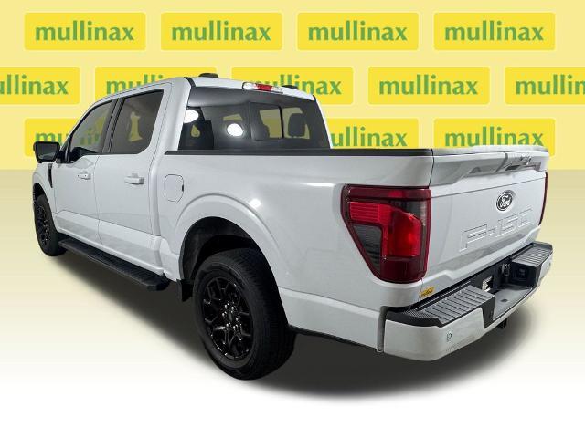 2025 Ford F-150 - $40,900