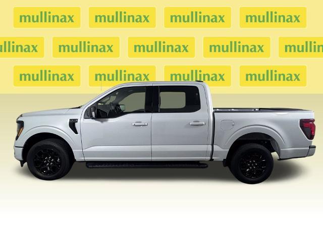 2025 Ford F-150 - $40,900