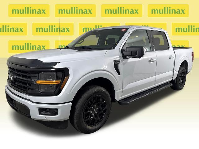 2025 Ford F-150 - $40,900