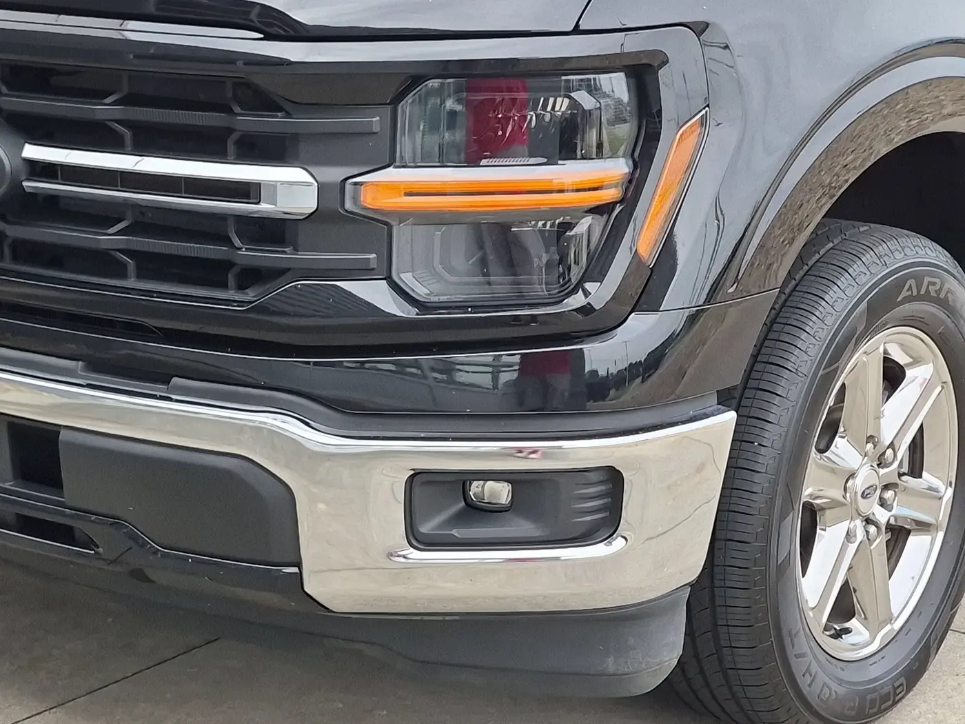2025 Ford F-150 - $37,987