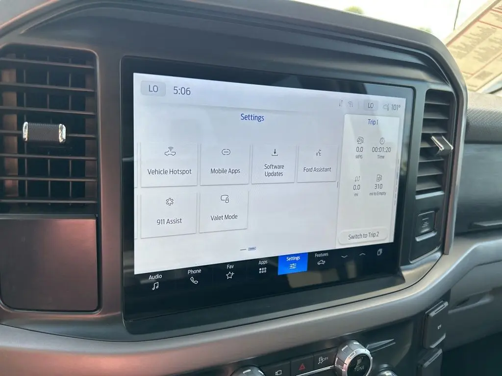 2025 Ford F-150 - $33,466