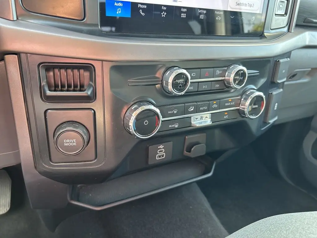 2025 Ford F-150 - $33,466