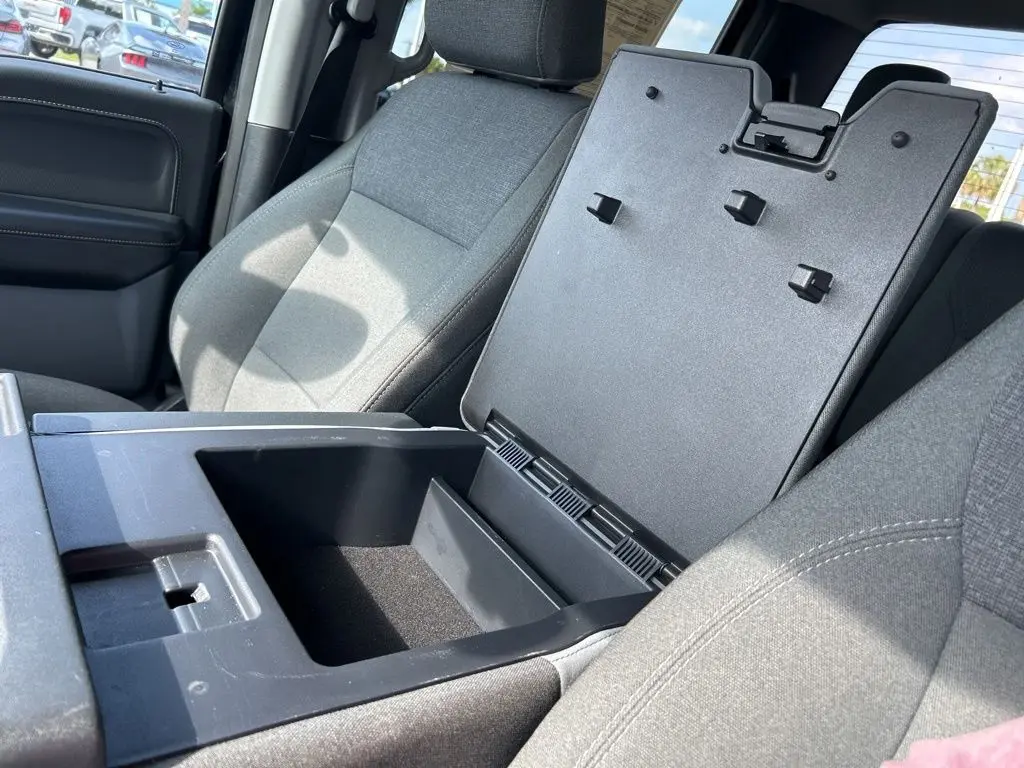 2025 Ford F-150 - $33,466