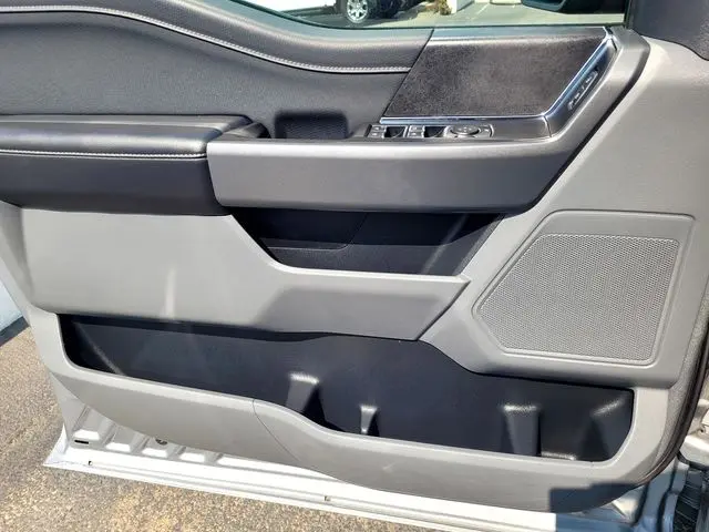 2025 Ford F-150 - $35,588