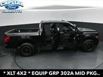 2025 F-150 Thumbnail 32