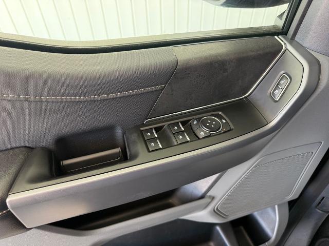 2025 Ford F-150 - $38,995
