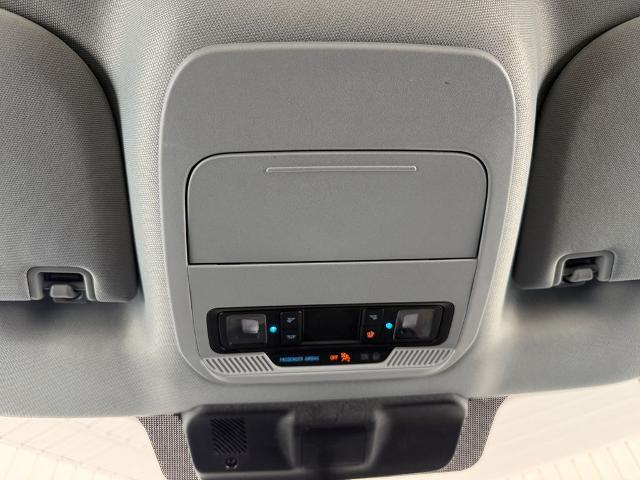 2025 Ford F-150 - $38,995