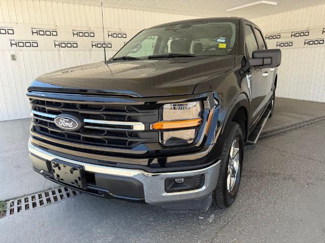 2025 Ford F-150 - $38,995