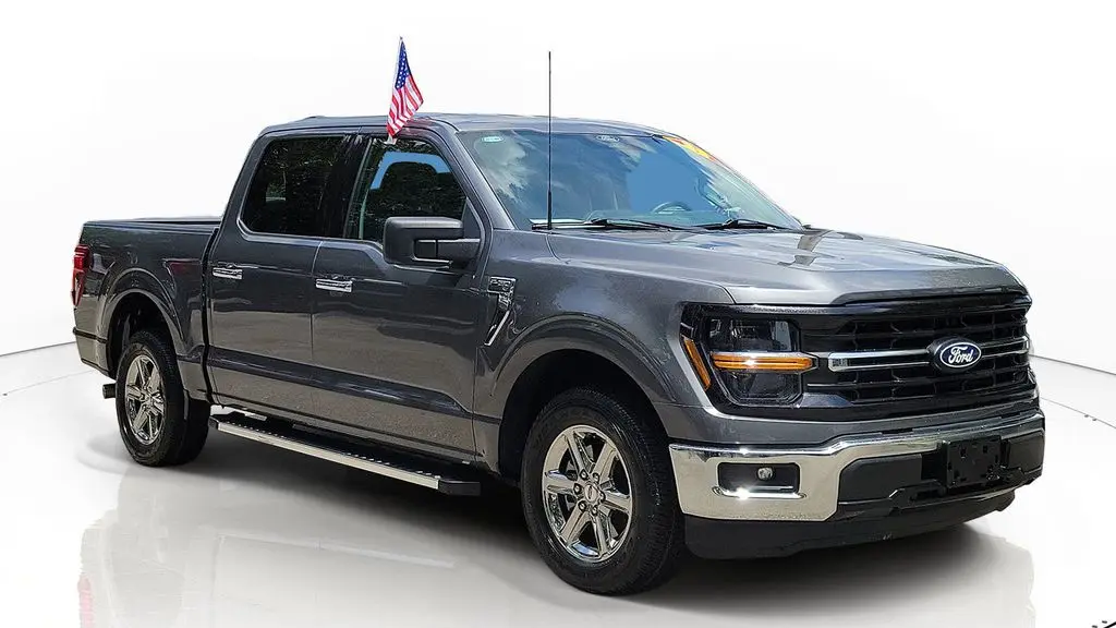 2025 Ford F-150 XLT