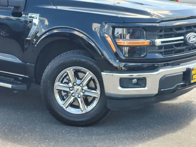 2025 Ford F-150 - $35,588