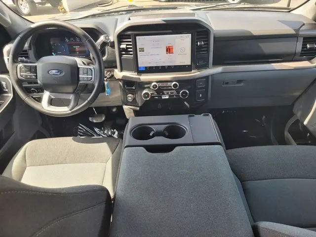 2025 Ford F-150 - $35,588