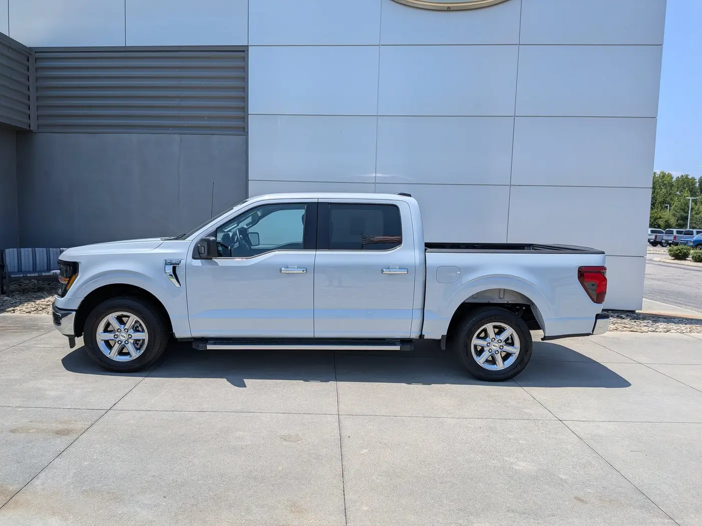 2025 Ford F-150 - $38,987