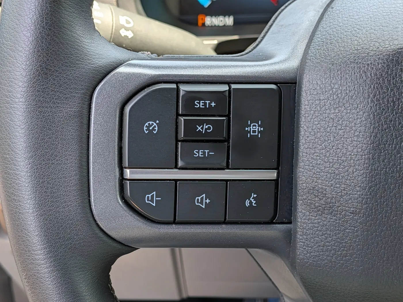 2025 Ford F-150 - $38,987