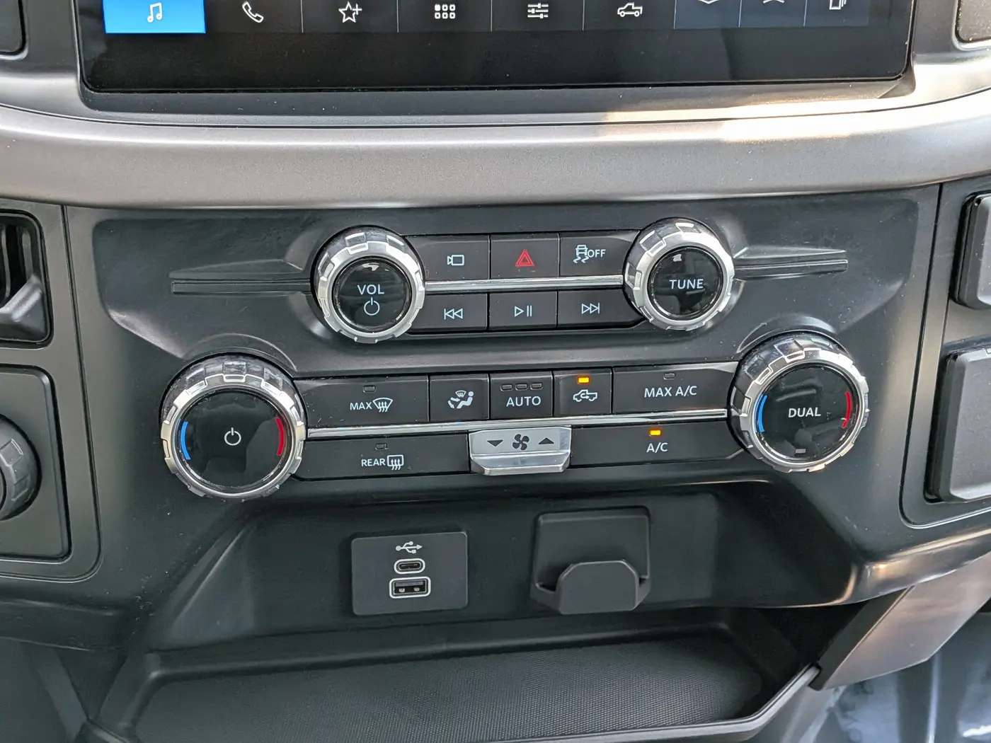 2025 Ford F-150 - $38,987