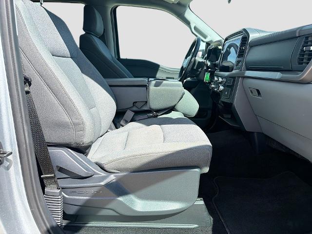 2025 Ford F-150 - $41,372