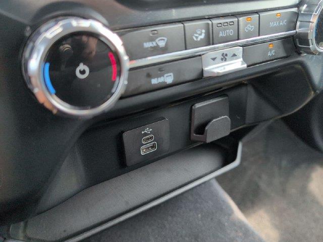 2025 Ford F-150 - $40,858