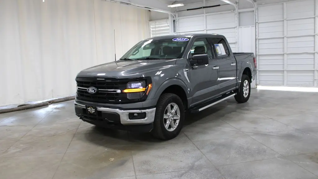 2025 Ford F-150 XLT