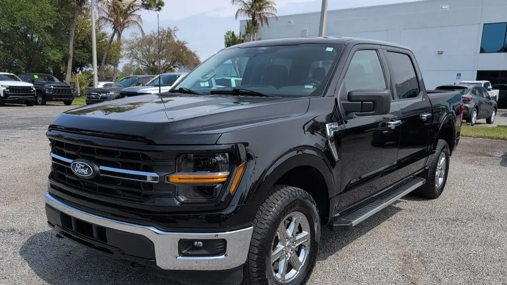 2025 Ford F-150 XLT