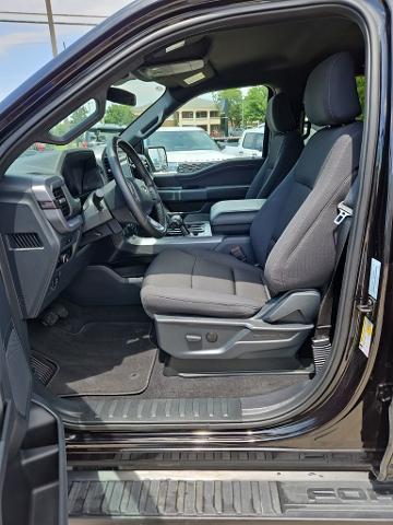 2025 Ford F-150 - $41,999