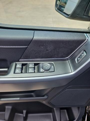 2025 Ford F-150 - $41,999
