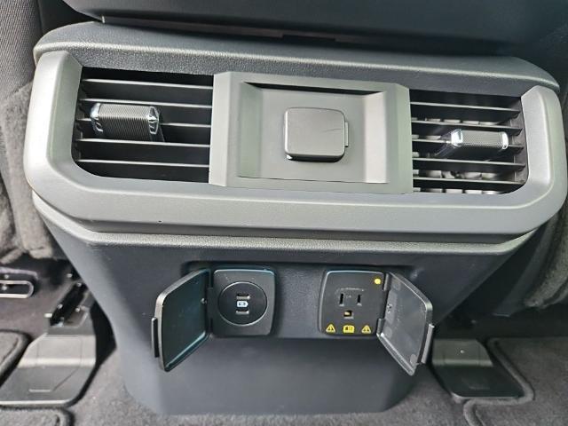 2025 Ford F-150 - $41,999