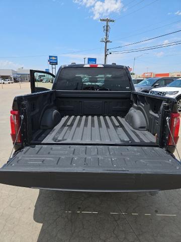 2025 Ford F-150 - $41,999