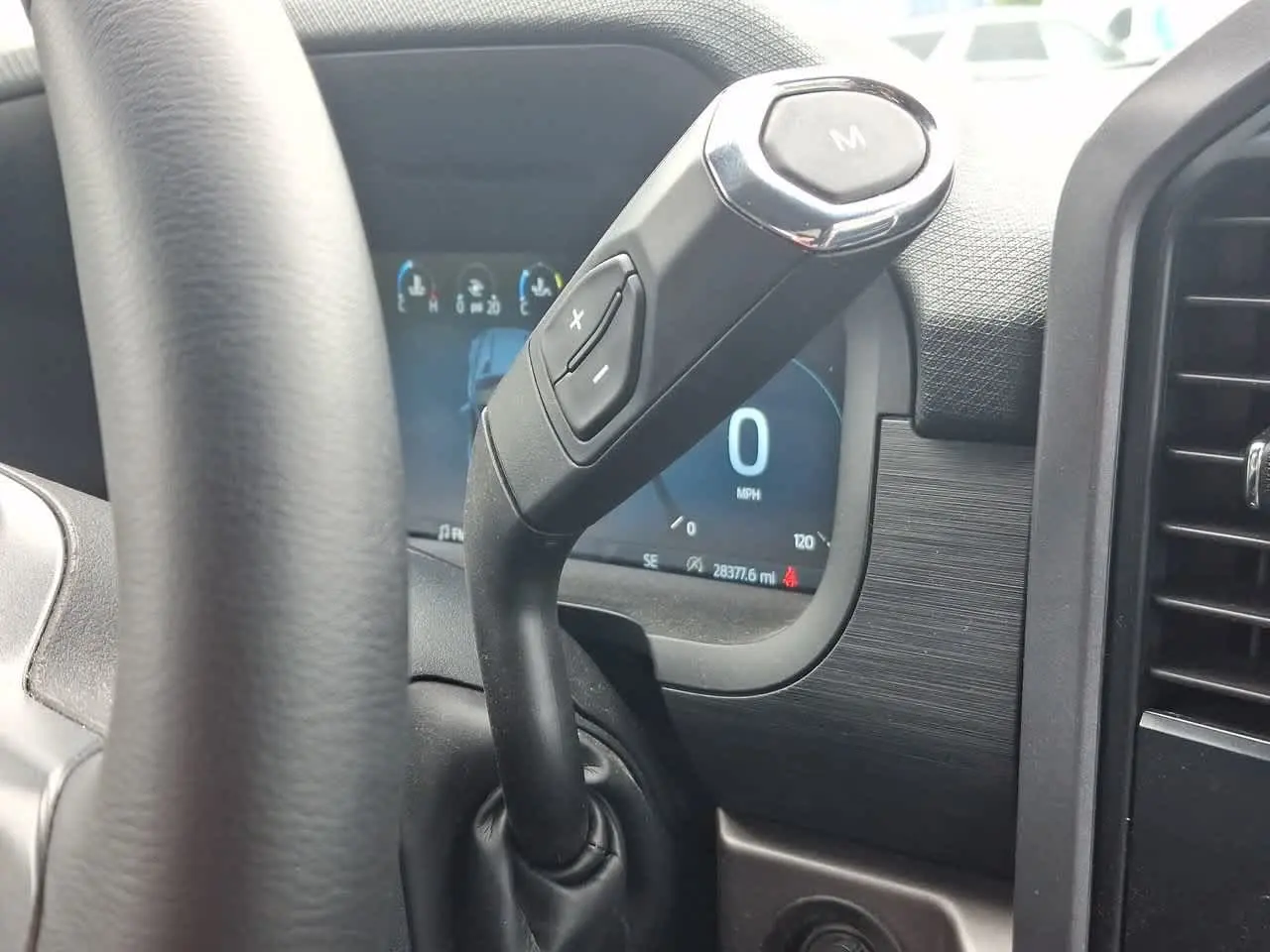 2025 Ford F-150 - $38,916