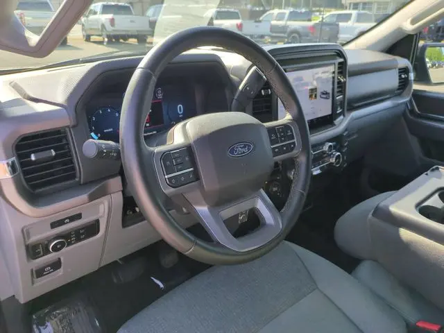 2025 Ford F-150 - $39,499