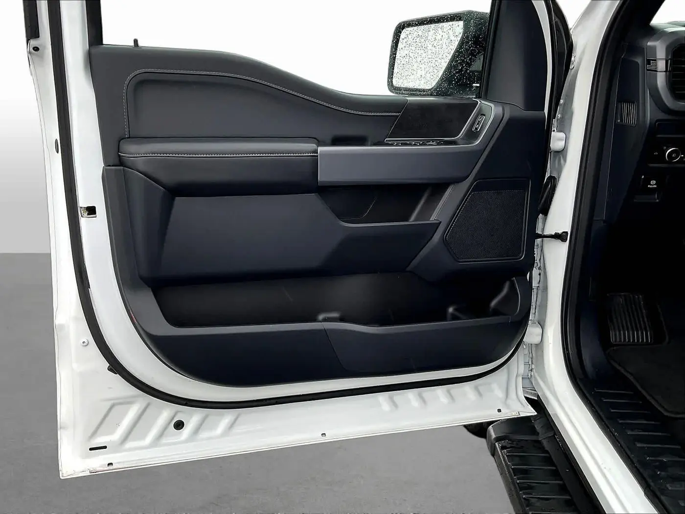 2025 Ford F-150 - $48,493