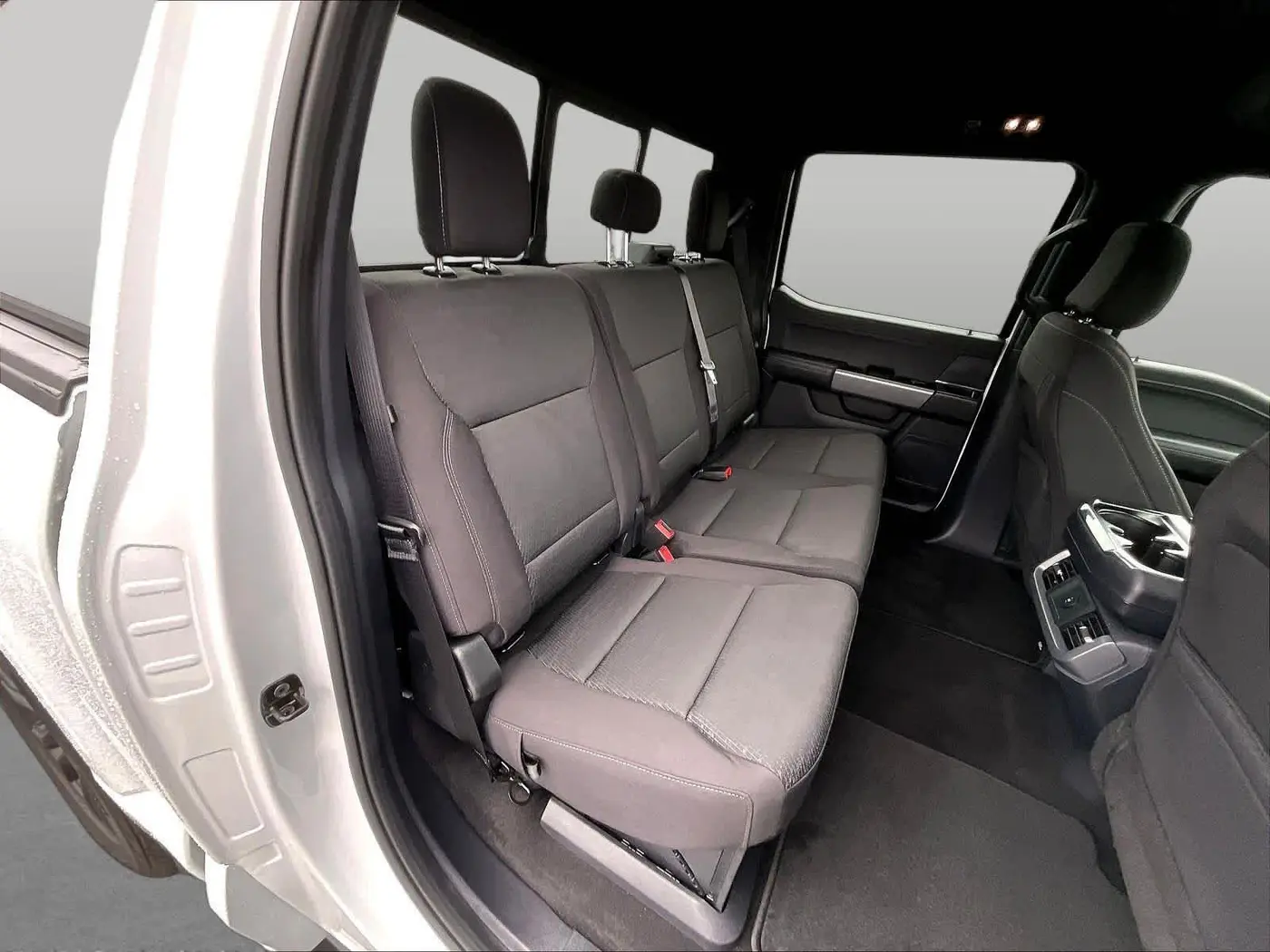 2025 Ford F-150 - $48,493