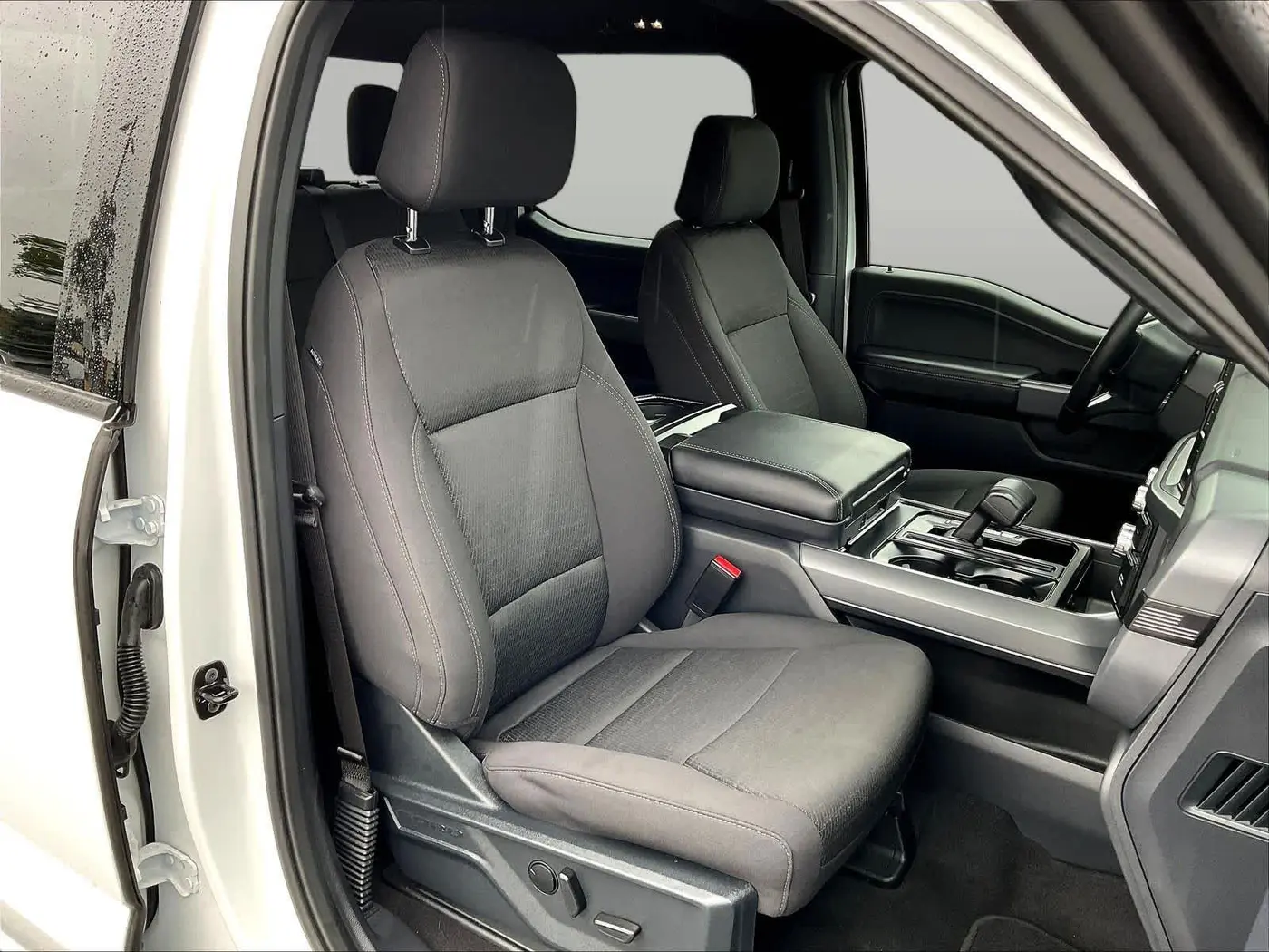 2025 Ford F-150 - $48,493