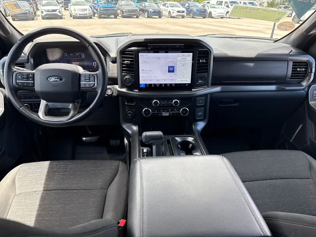 2024 Ford F-150 - $40,900