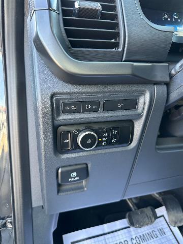 2024 Ford F-150 - $46,900